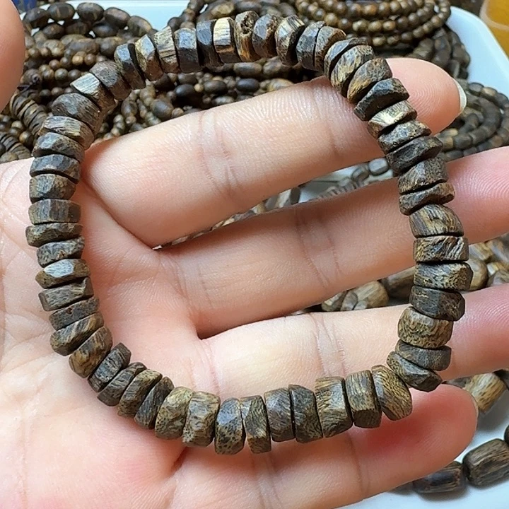 沉香手串路*?张勺子手串9克