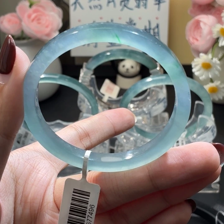 翡翠未镶嵌手镯金丝阳绿冰川蓝56