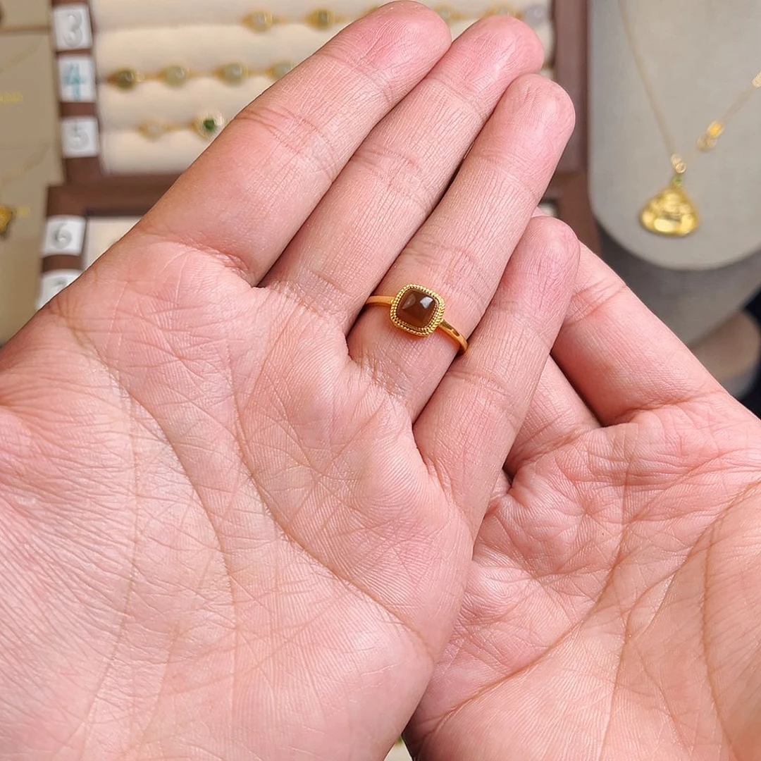 和田玉（糖玉）戒指银S925镶嵌福*?卡6方糖