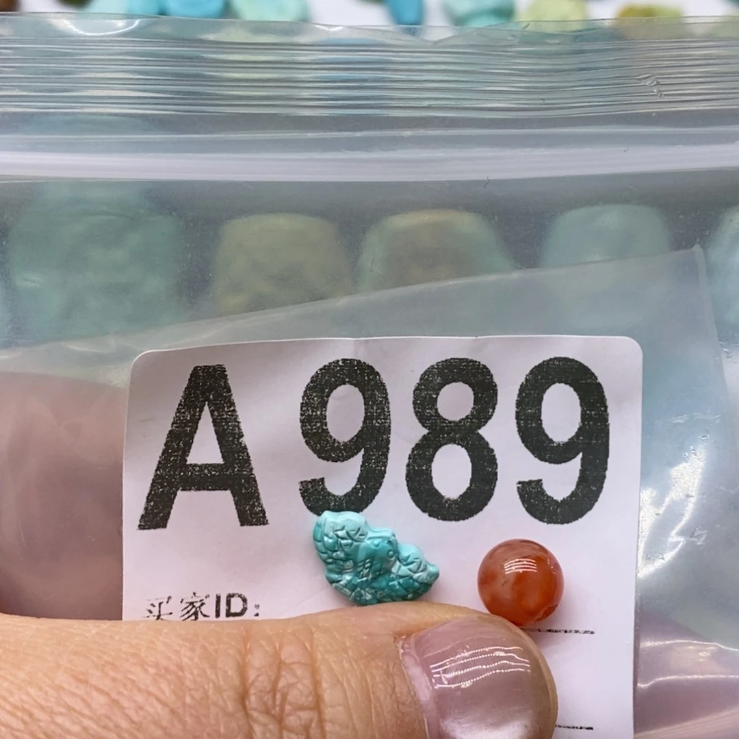 未镶嵌南红玛瑙珠宝奇石