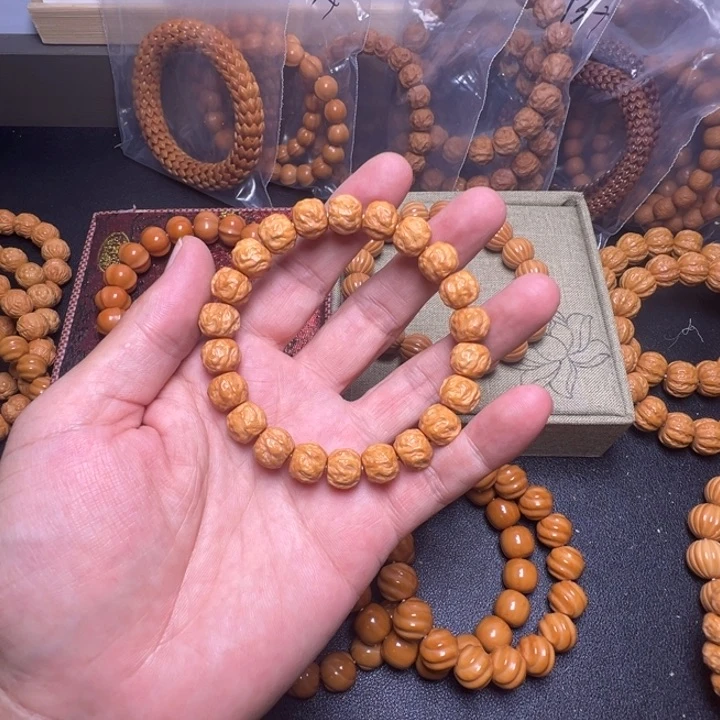 猴头核桃手串小龙蛇