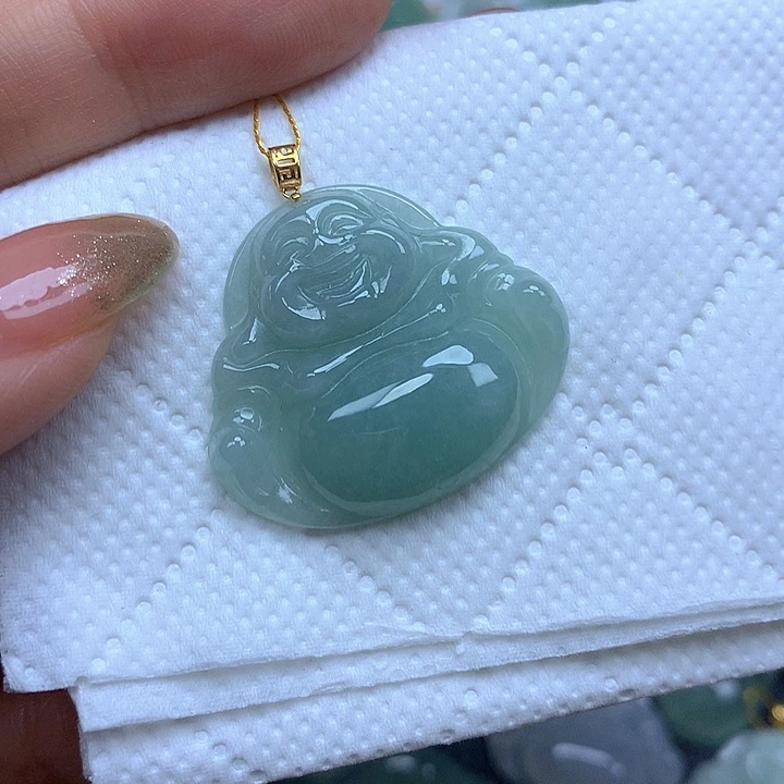 翡翠18K金镶嵌颈饰挂件