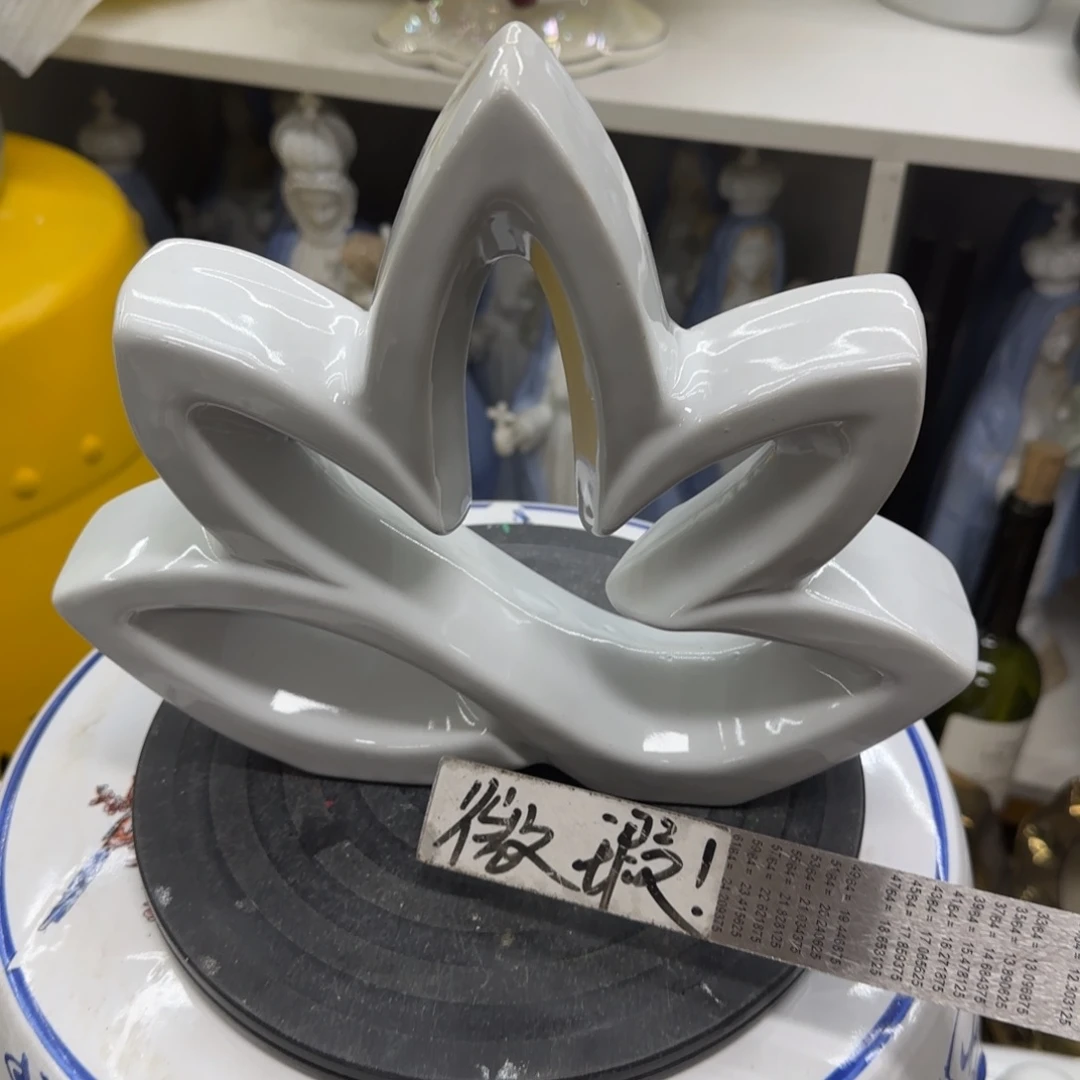 瓷片陶瓷工艺微瑕慎拍