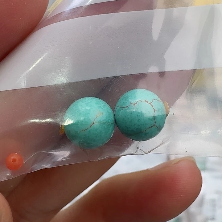 南红玛瑙配饰未镶嵌