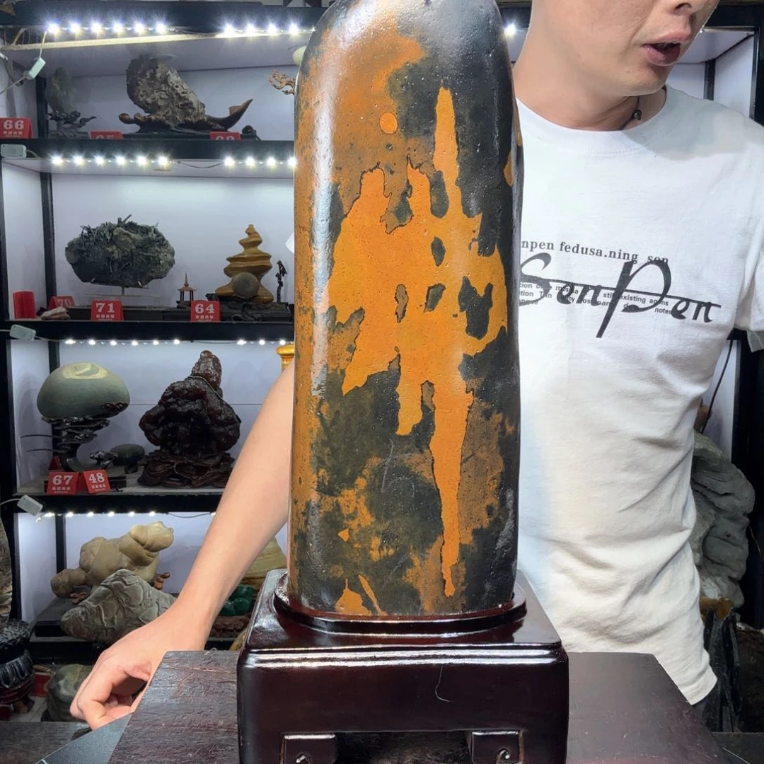 乌江石佛奇石上一