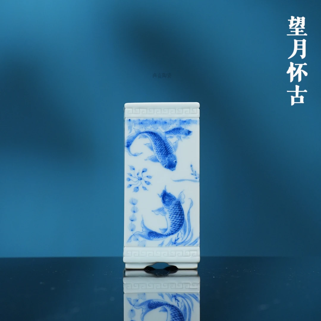 望月怀古鱼藻纹笔筒 景德镇釉下彩手工手绘中式茶道家用书桌配件