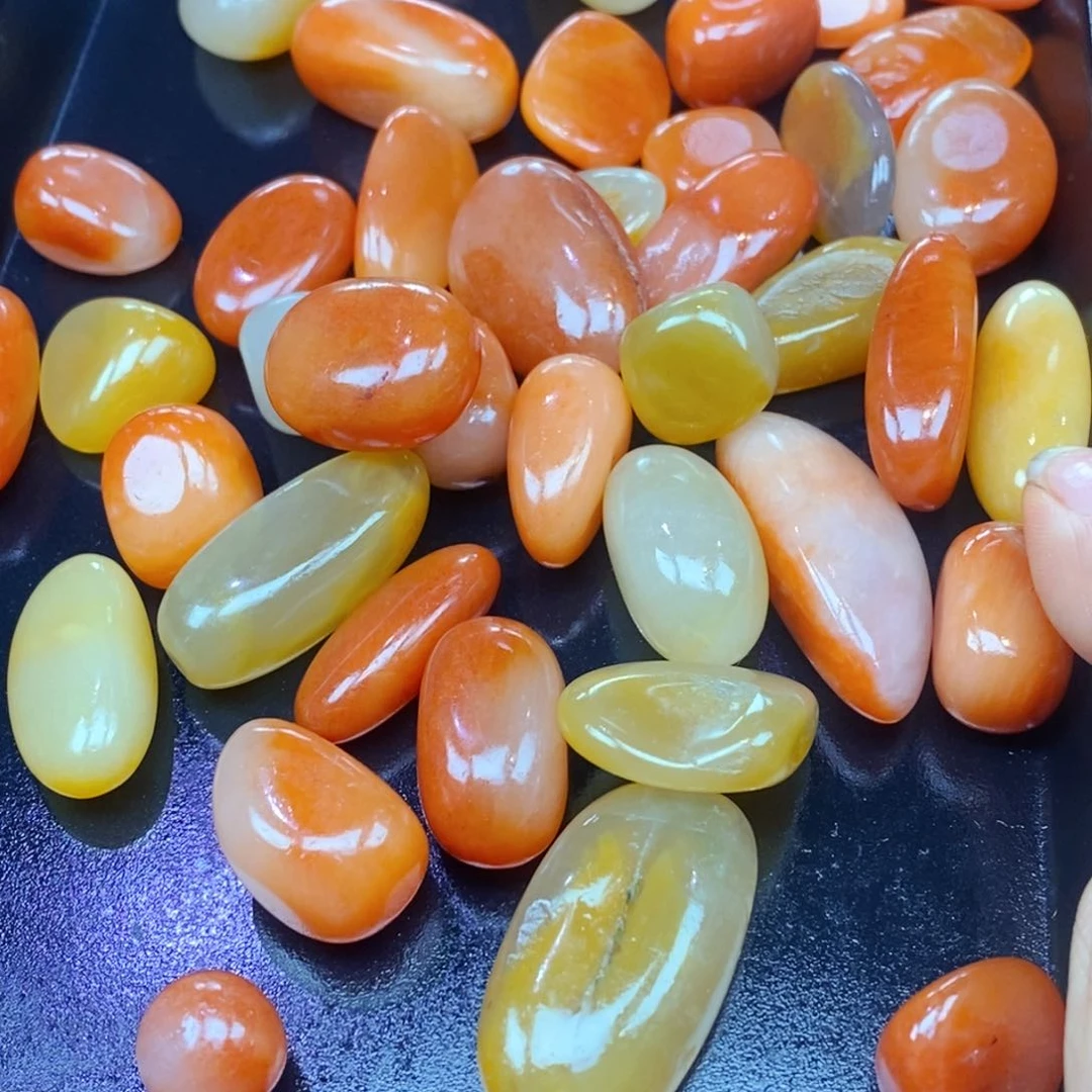 未镶嵌石英质玉（黄龙玉）吊坠(不含链)