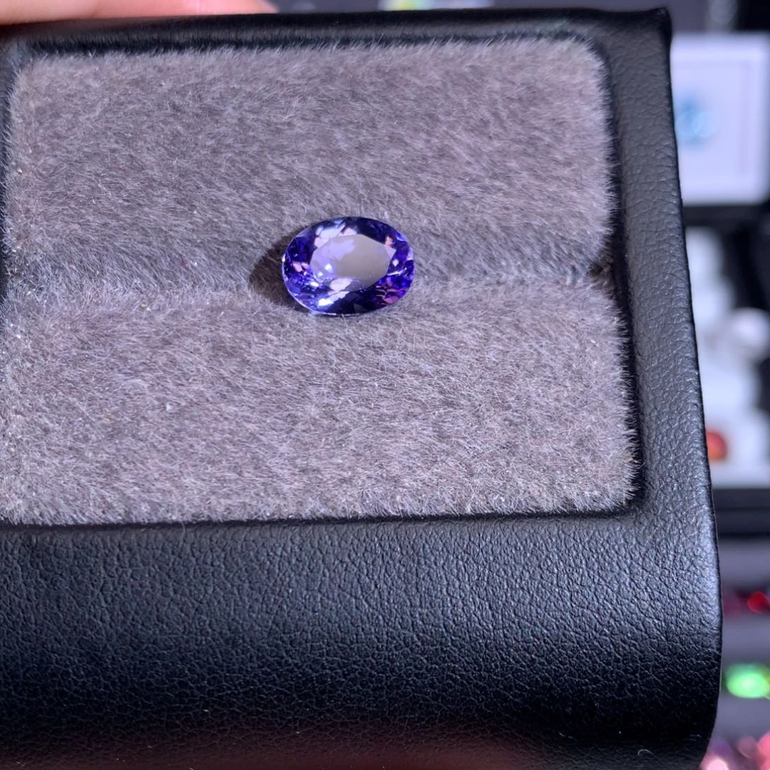 珠宝奇石未镶嵌坦桑石2.375ct