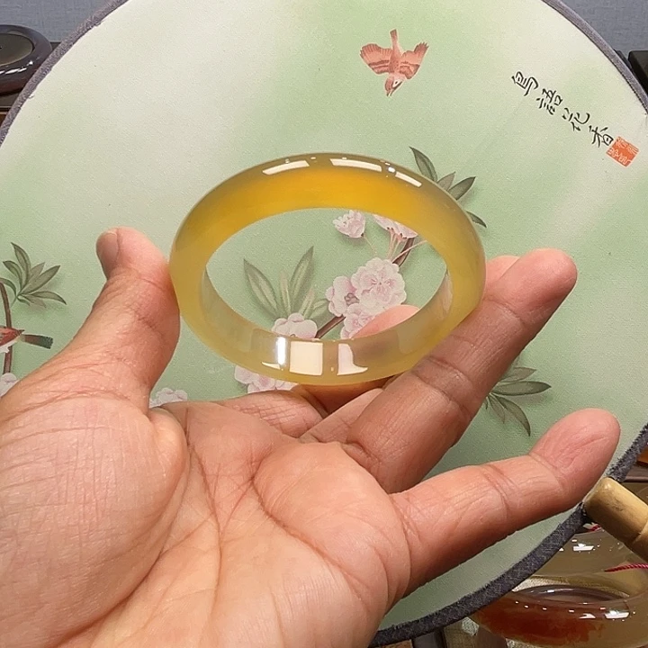 玛瑙/玉髓未镶嵌手镯