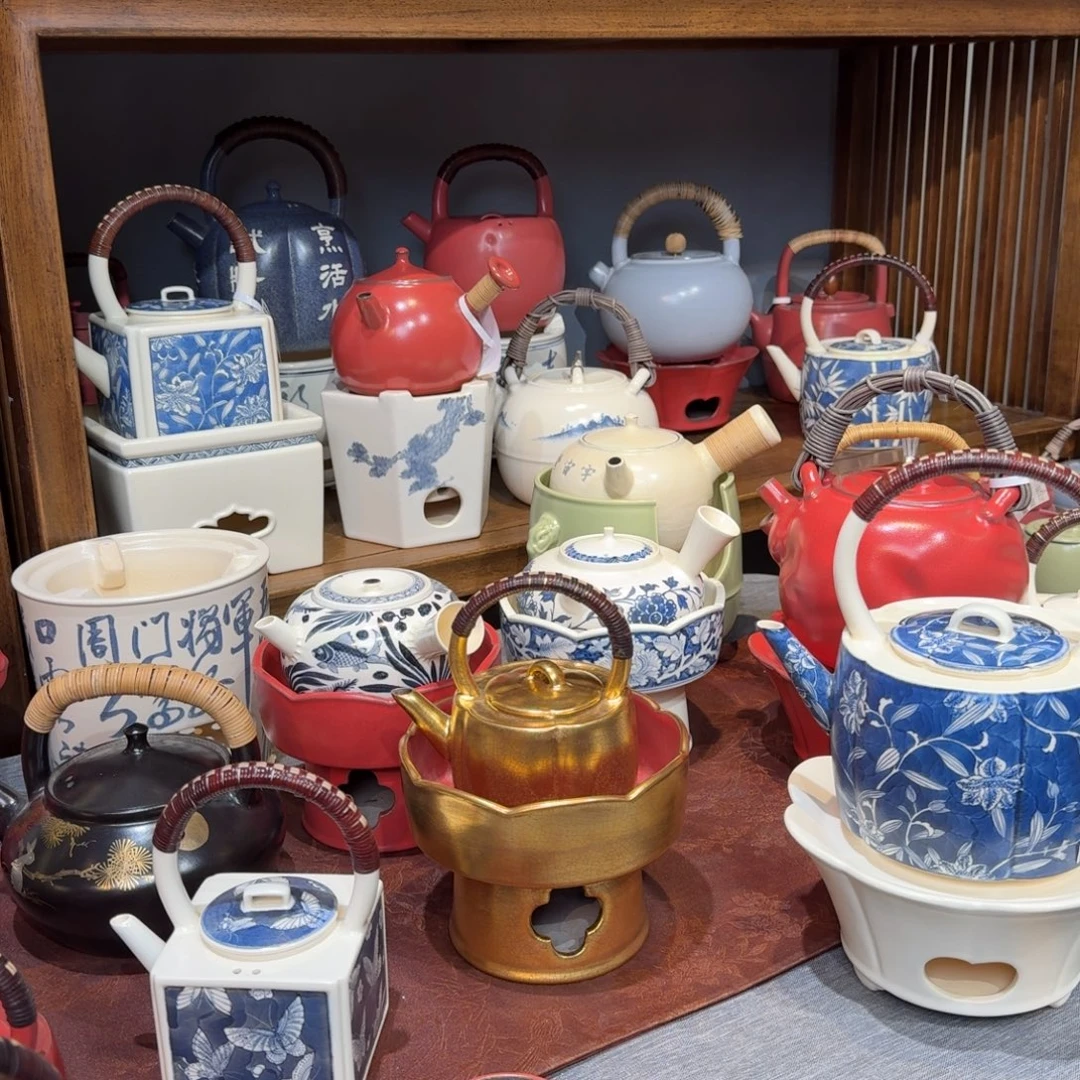 *****梵山堂陶壶鎏金一套