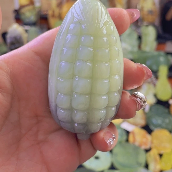 岫玉手把件未镶嵌