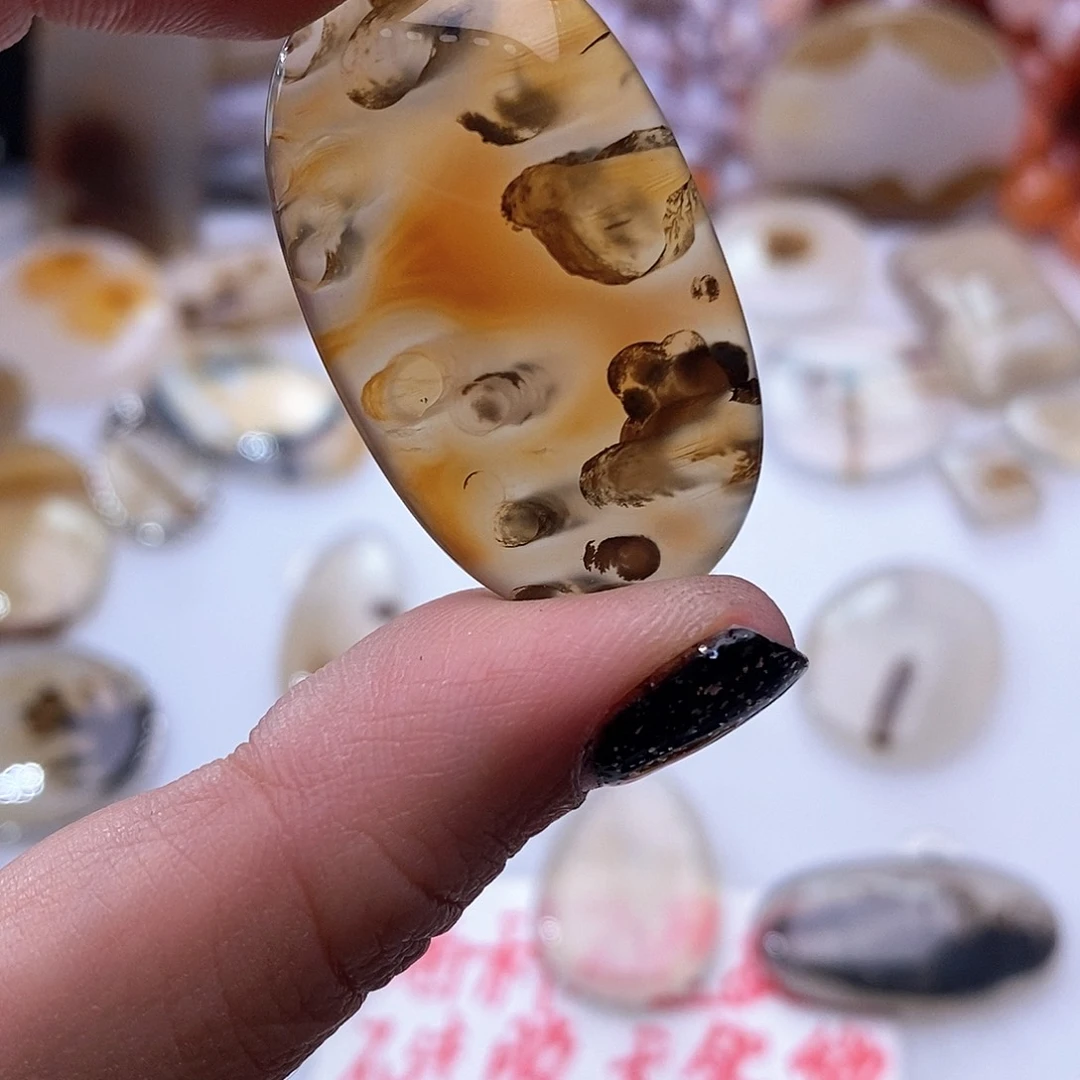 玛瑙/玉髓珠宝奇石未镶嵌叶*曦