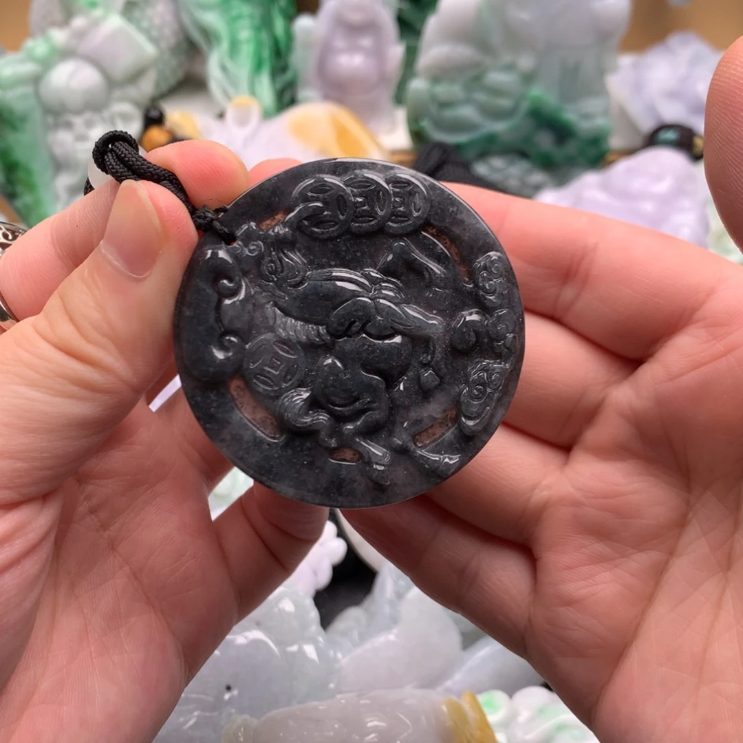 吊坠(不含链)未镶嵌翡翠