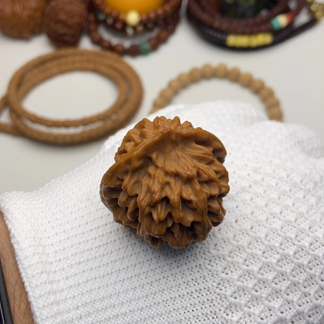 清***河文玩核桃吊坠单只核桃清河