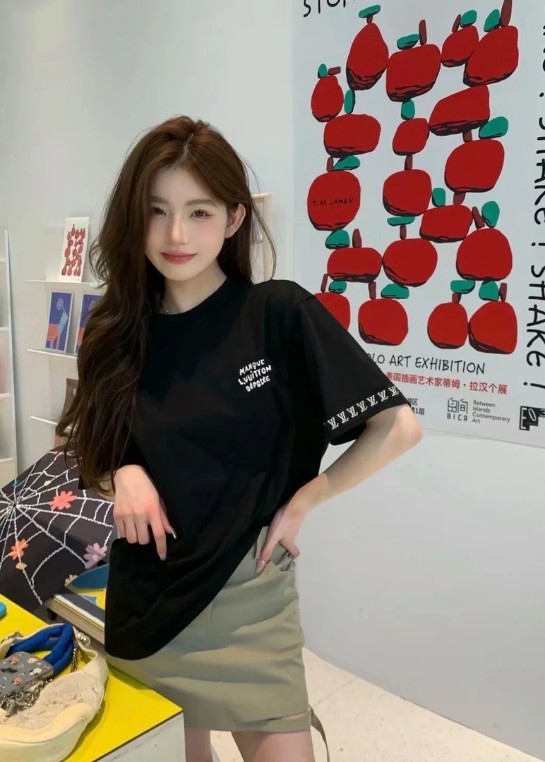 未使用 LouisVuitton/路易威登 LY5字母印花圆领短袖T恤HRN42W
