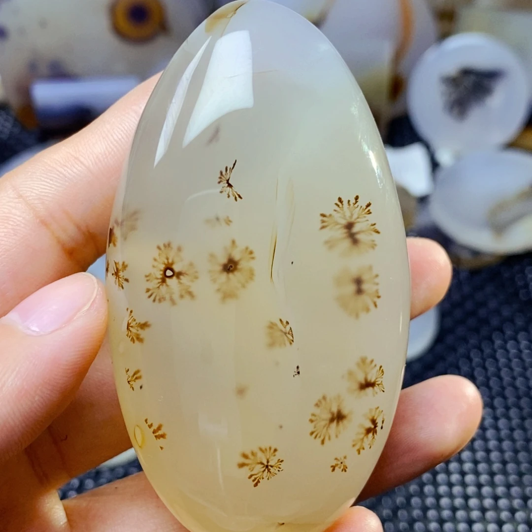 玛瑙/玉髓未镶嵌珠宝奇石
