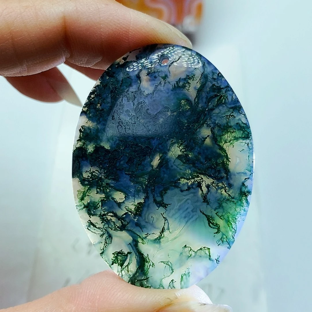 玛瑙/玉髓颈饰未镶嵌吕*