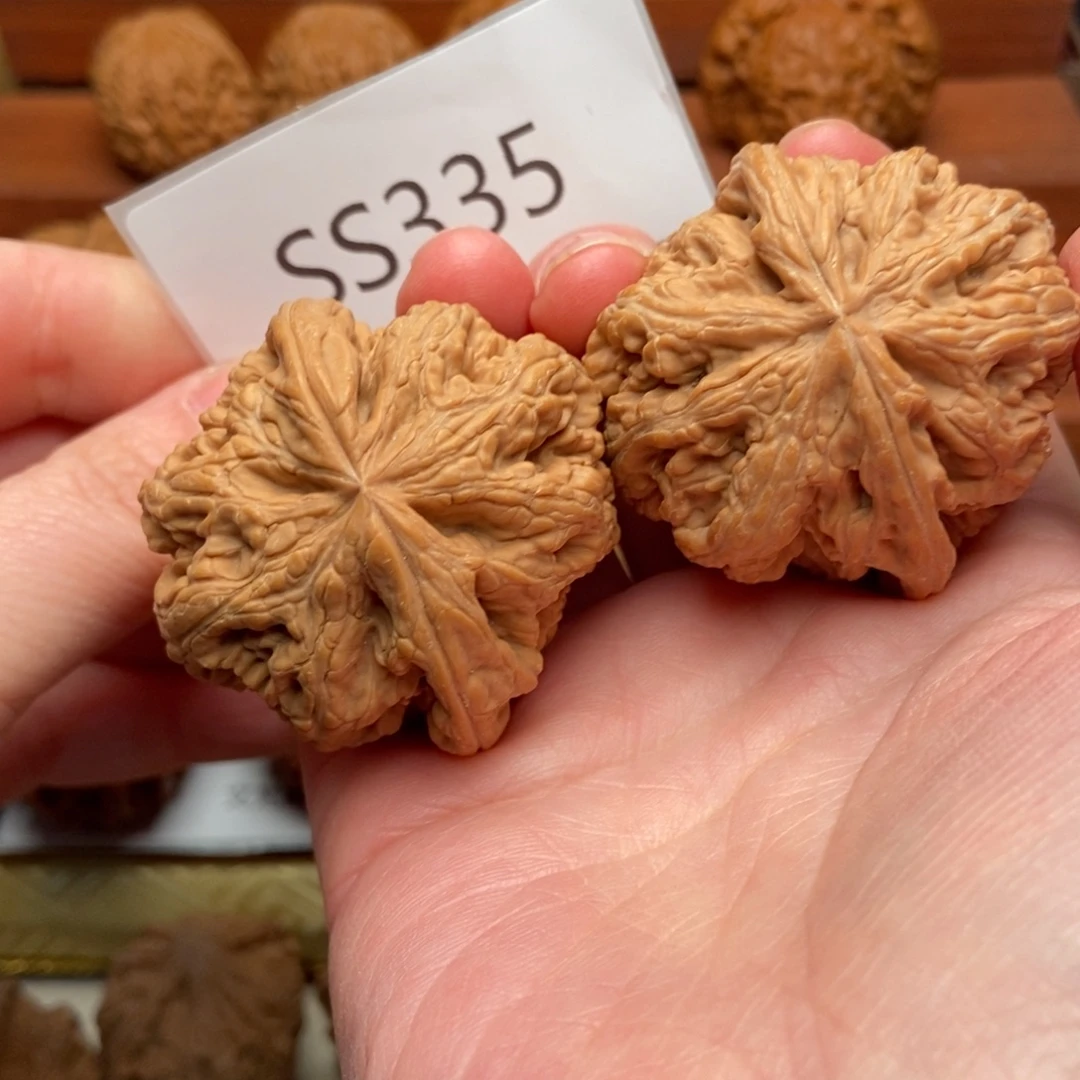 初***烟文玩核桃把件全品粗筋44.8