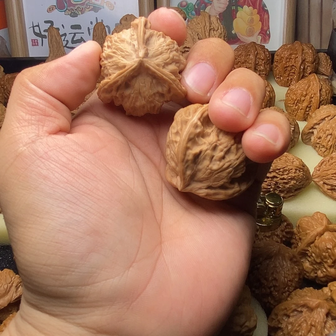 文玩核桃把件?****王盘山