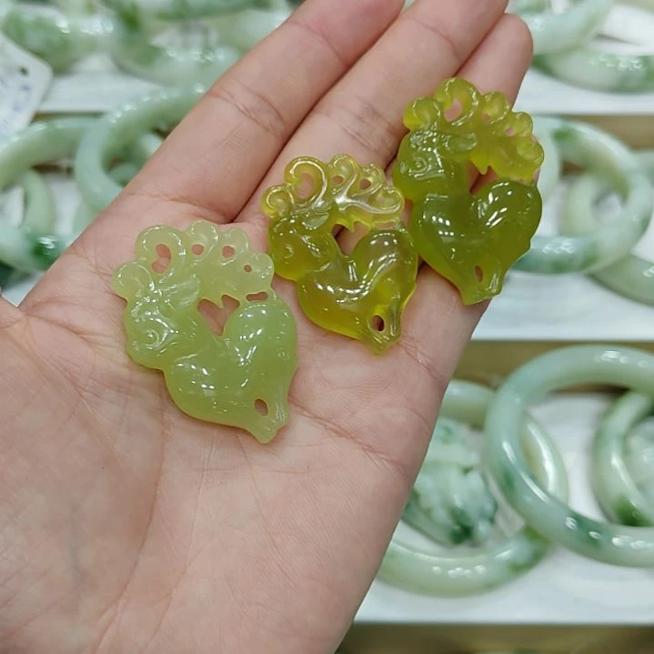蛇纹石玉颈饰未镶嵌多样性发一个