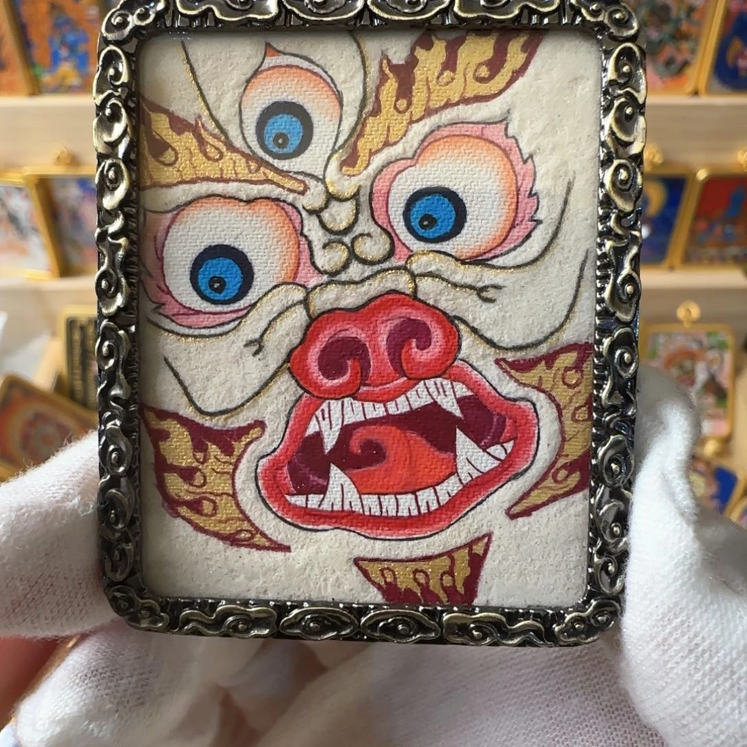 吊坠纯手绘 白CC 4*5尺寸