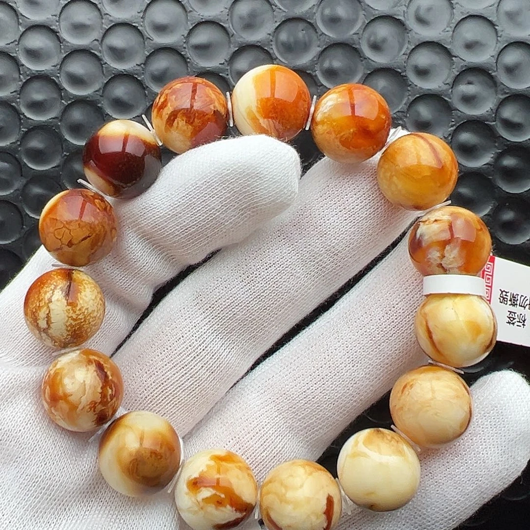 琥珀未镶嵌裸石13