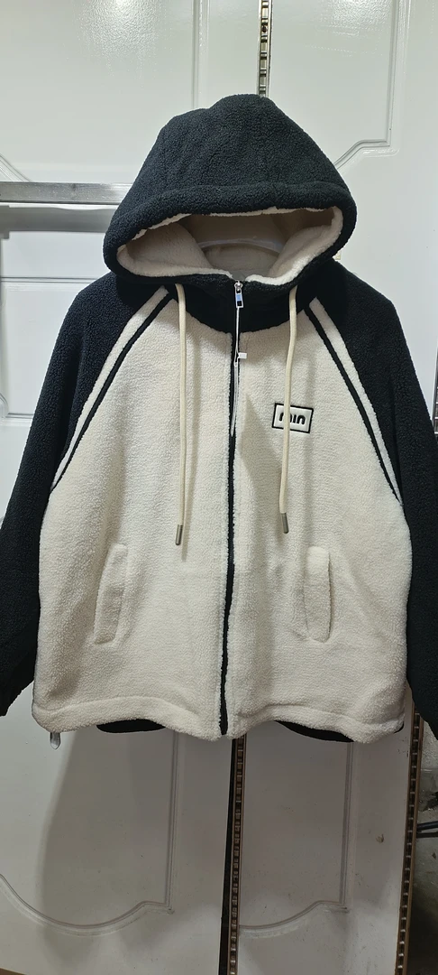 尹小香风白色羊羔毛连帽外套女冬季加厚小个子宽松摇粒绒卫衣开衫