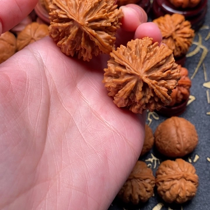 兽***兽吊坠文玩核桃麒麟纹