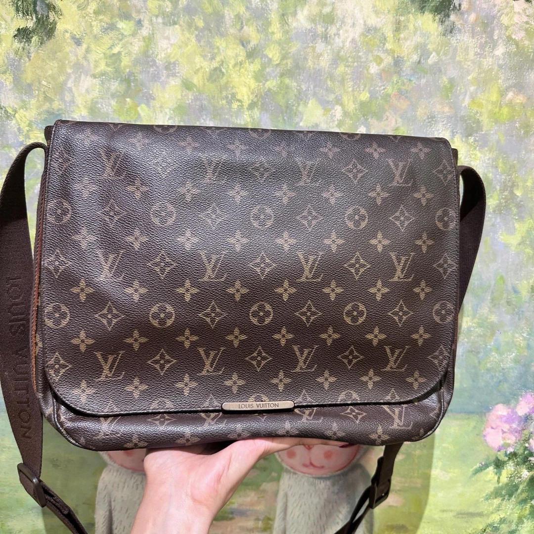 95新 LouisVuitton/路易威登 16716845/KIKIFIFI/邮差包