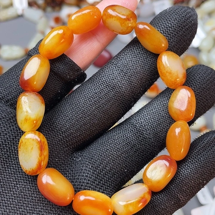 和田玉未镶嵌手链