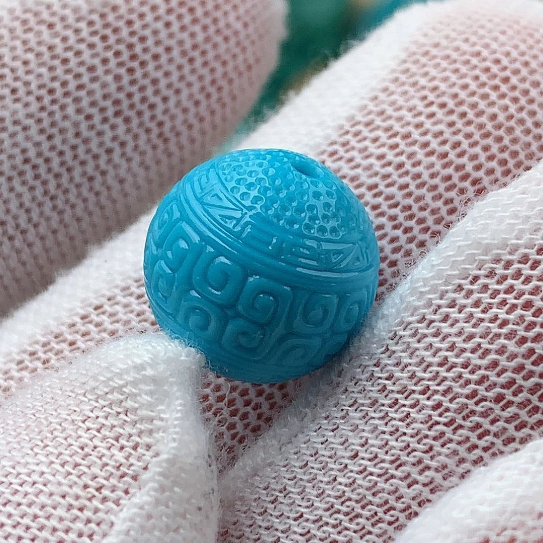 未镶嵌绿松石颈饰