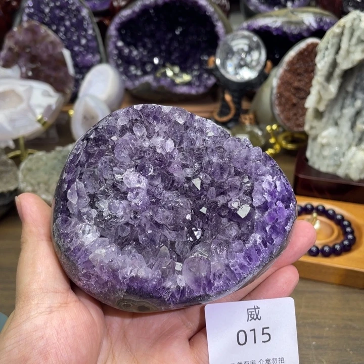 未镶嵌珠宝半成品水晶