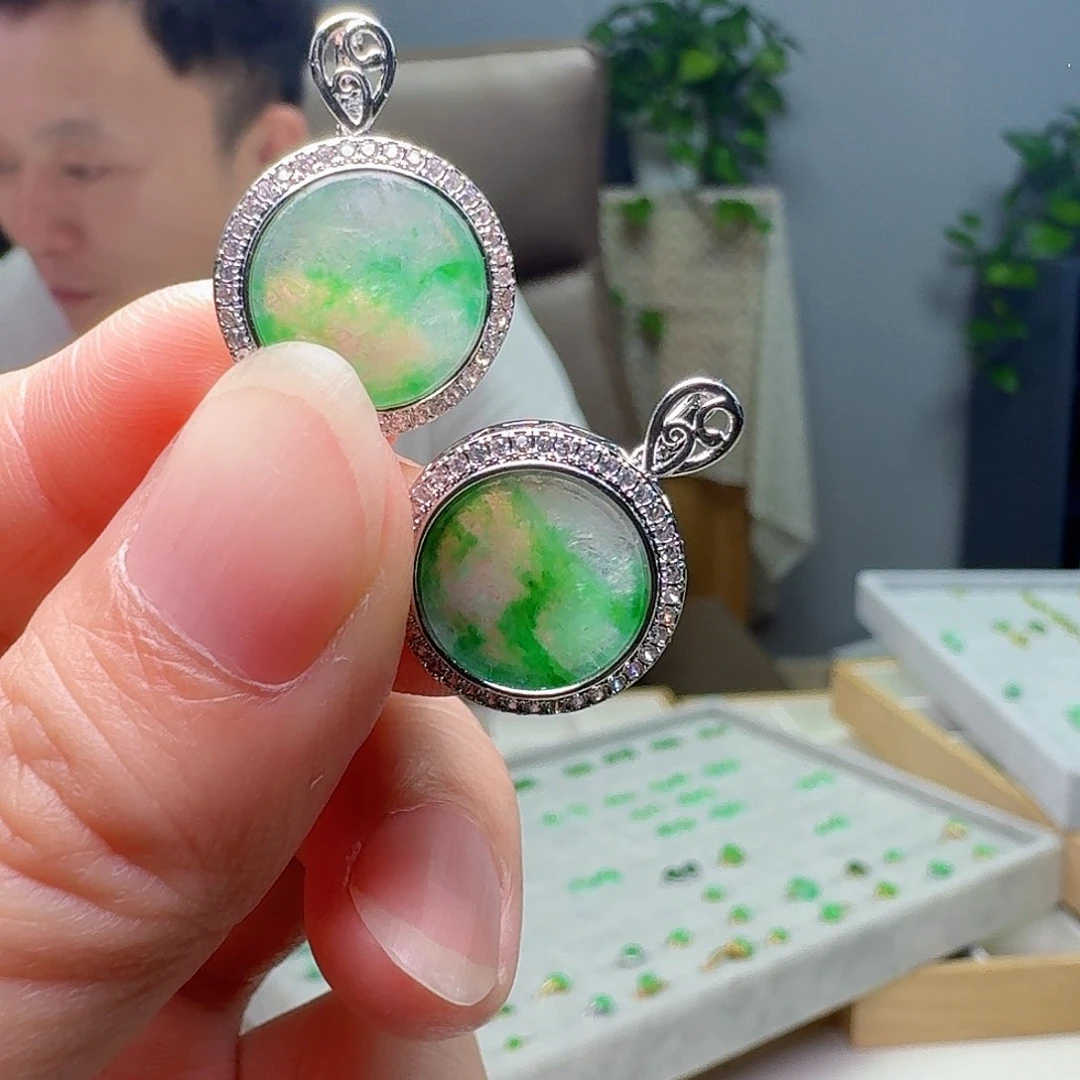 翡翠银S925镶嵌吊坠(不含链)多样性发货其一