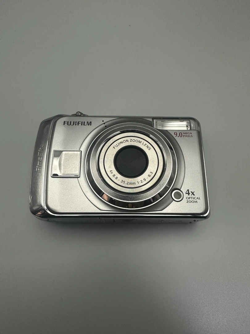 99新 Fujifilm/富士 a900/900w像素4倍光学变焦ccd（不包含配件）