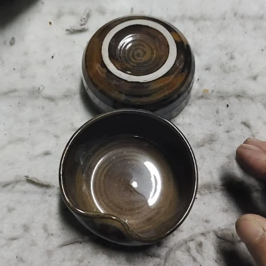 瓷片五厂，七厂各种摆件，瓷片，均有瑕疵！