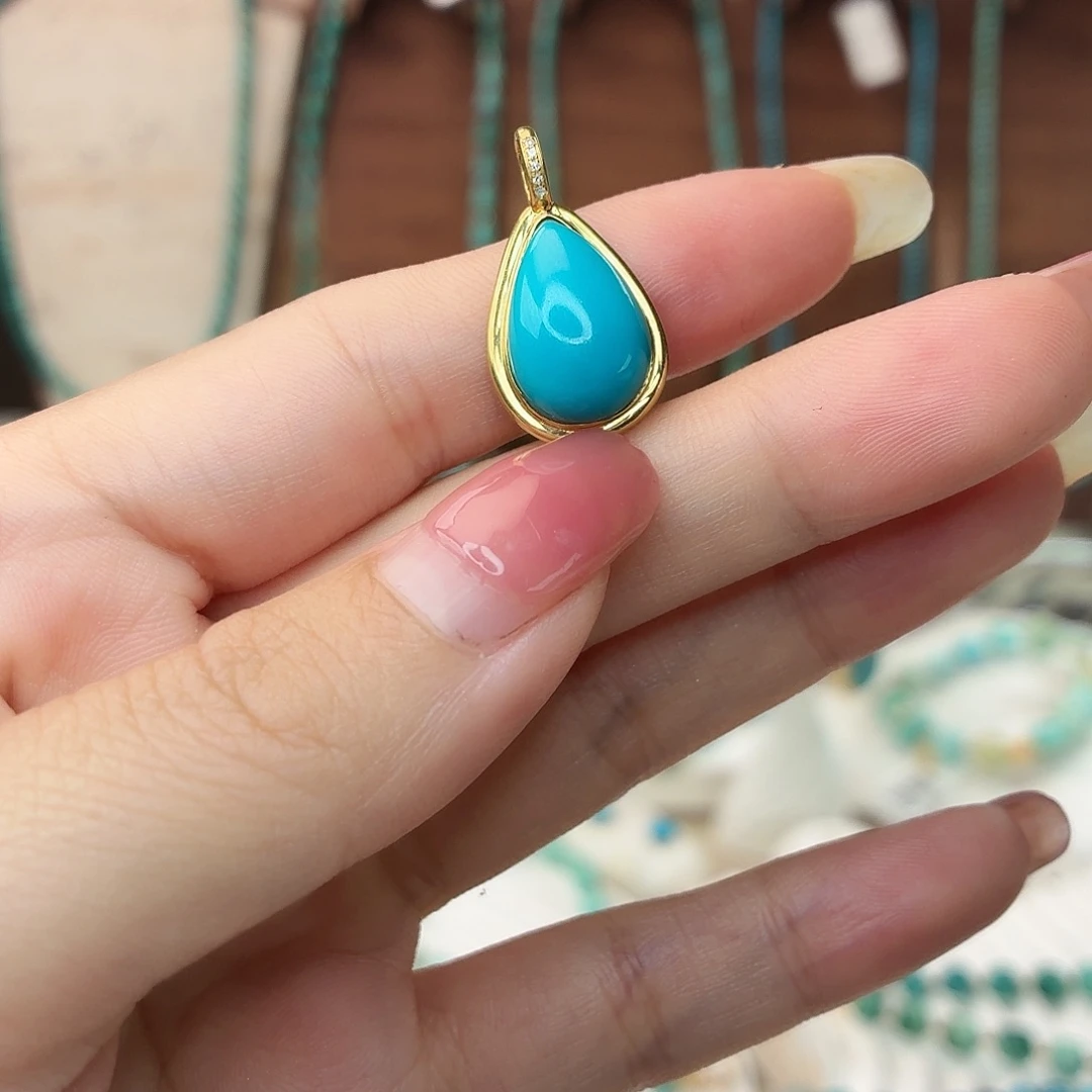 绿松石18K金镶嵌颈饰