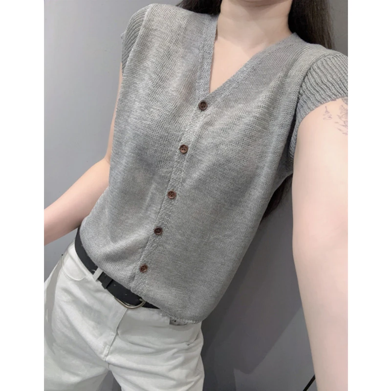 纽扣V领开衫短袖女冰丝针织衫休闲百搭洋气宽松小飞袖上衣夏欧货