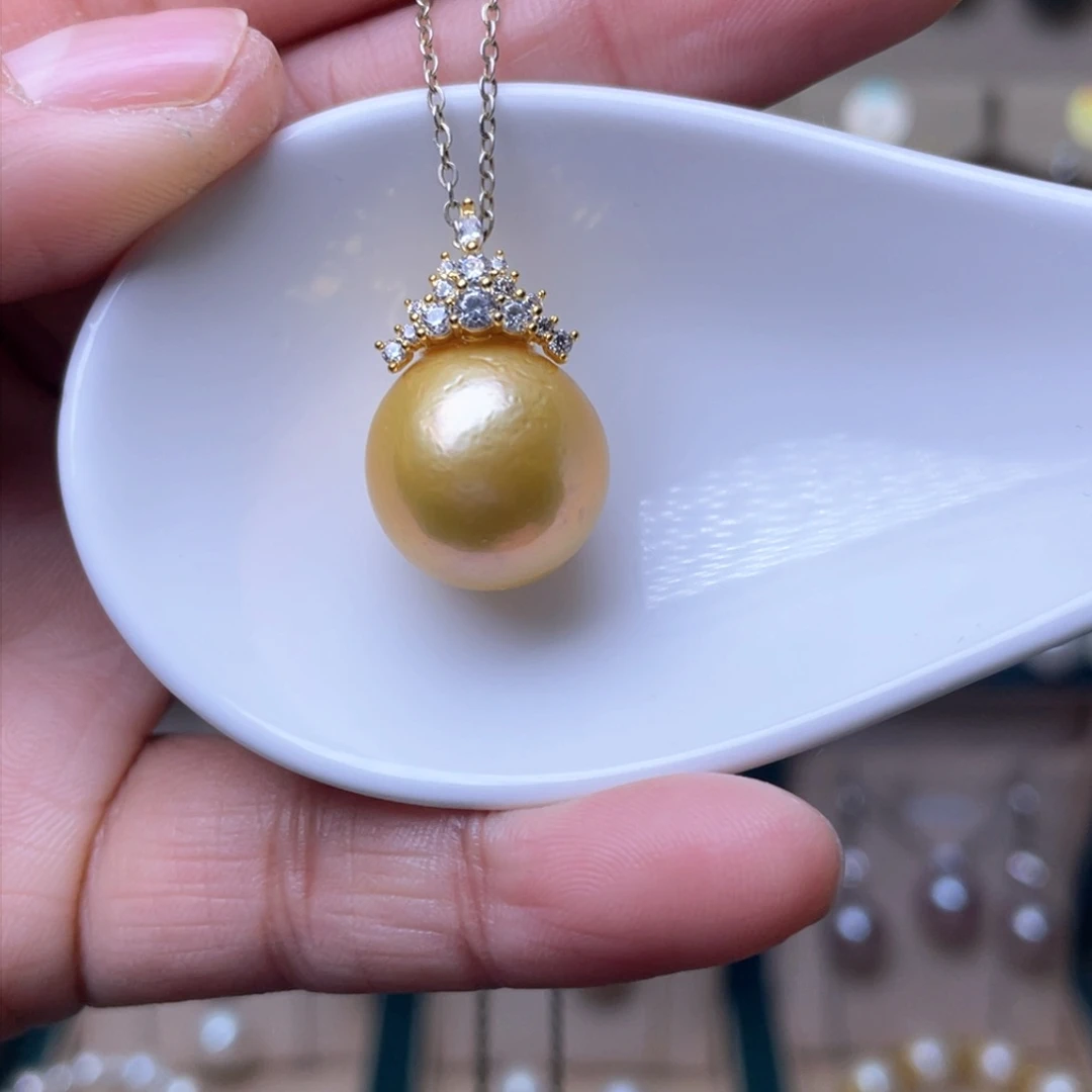 淡水珍珠吊坠未镶嵌