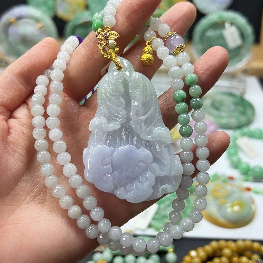 翡翠未镶嵌颈饰吊坠