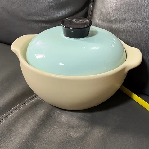 微瑕，明火，口径22，高10带盖，2L