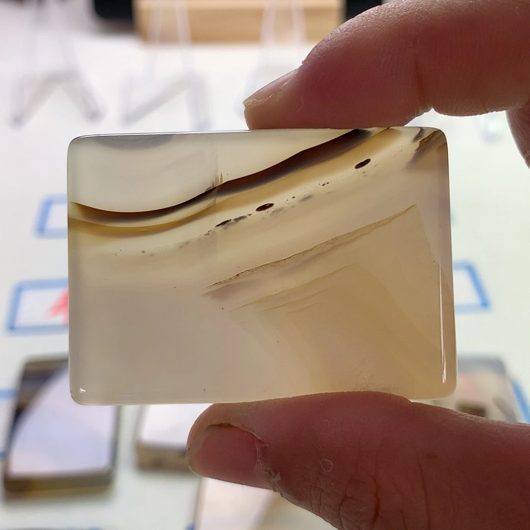 未镶嵌玛瑙/玉髓珠宝半成品
