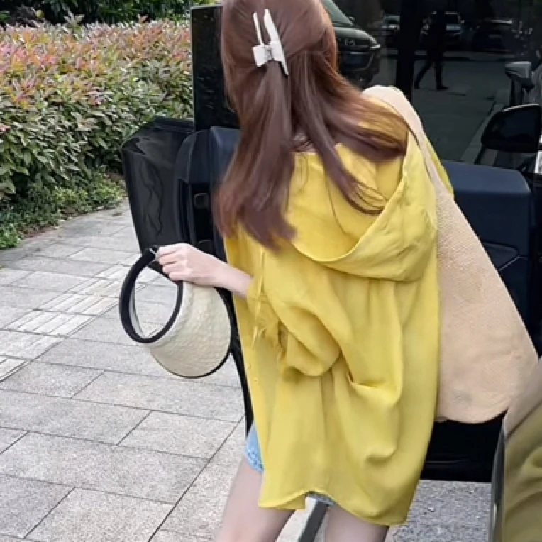 欧若风宽松连帽衬衫女2025年夏季新款休闲宽松遮肉防晒衣薄款上衣