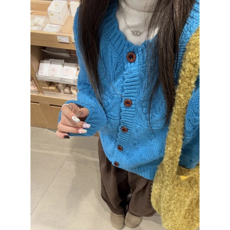 法式花边钩花克莱因蓝色毛衣外套女秋冬加厚慵懒风高级感针织开衫