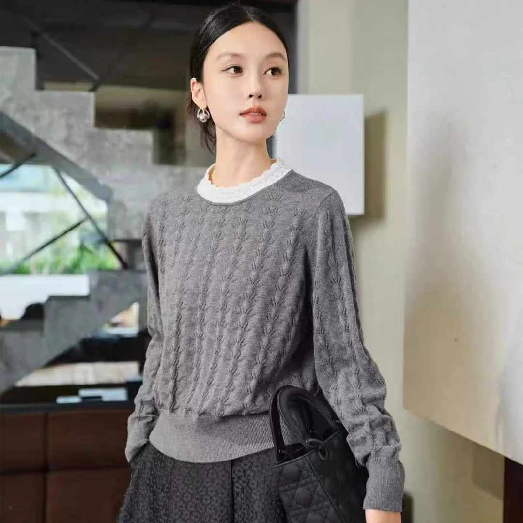 99906款简约立体圆领小衫