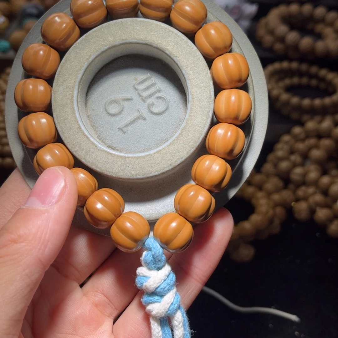 猴头核桃吊坠南瓜酥全品无瑕无药