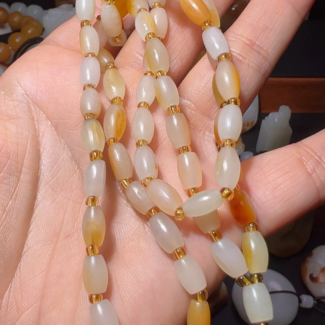 千***集和田玉未镶嵌颈饰