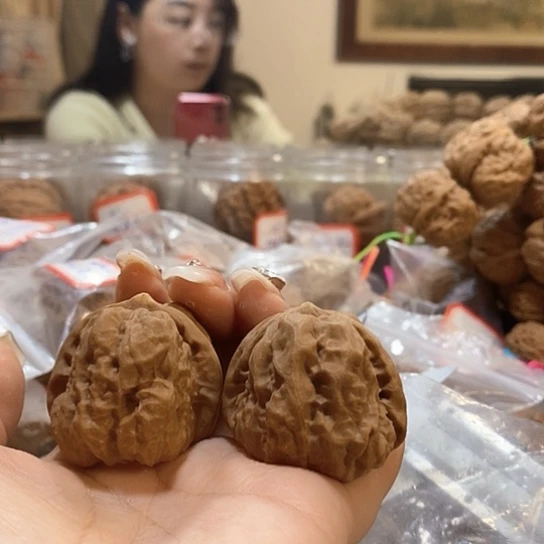 文玩核桃吊坠T*J黄蛤蟆头