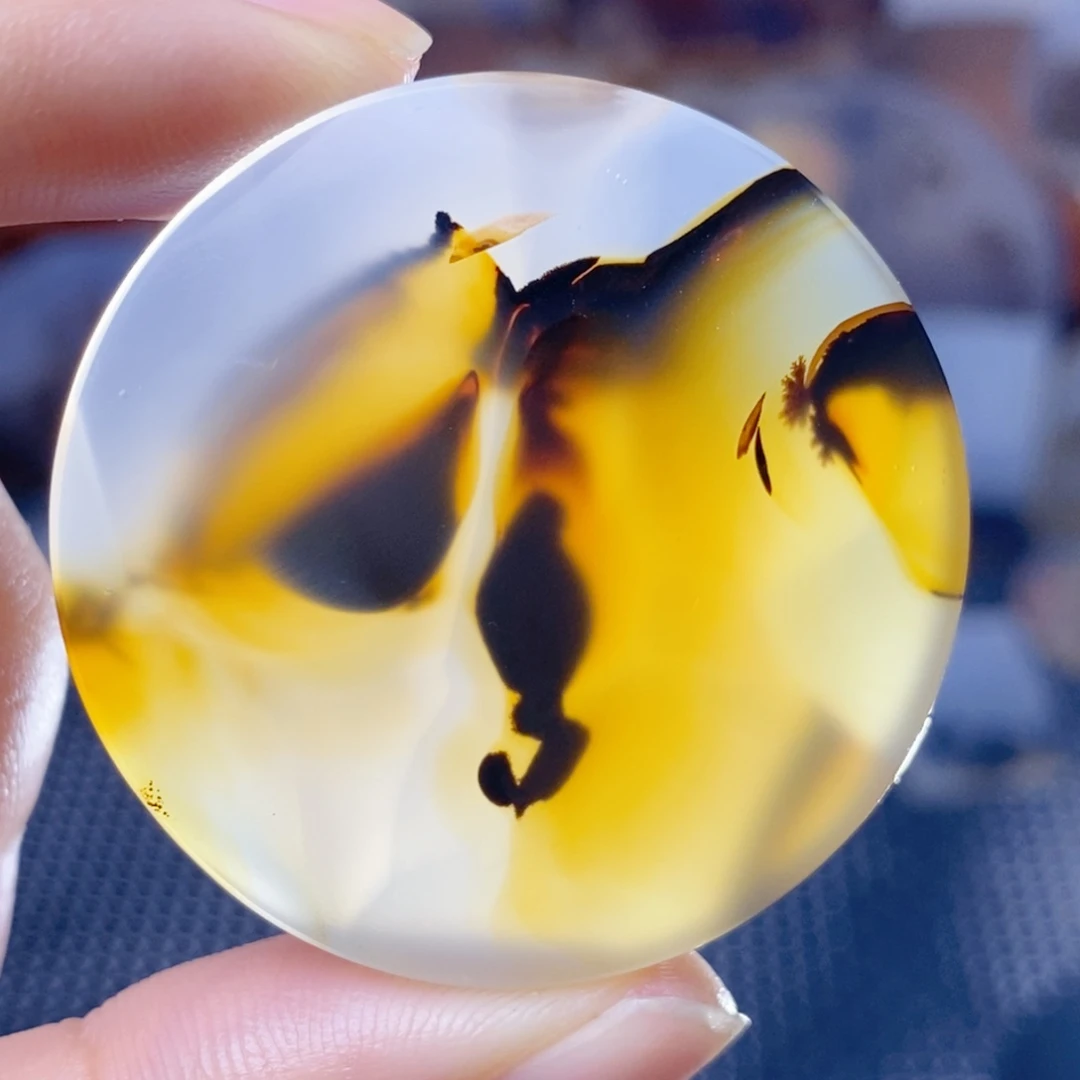 玛瑙/玉髓未镶嵌珠宝奇石