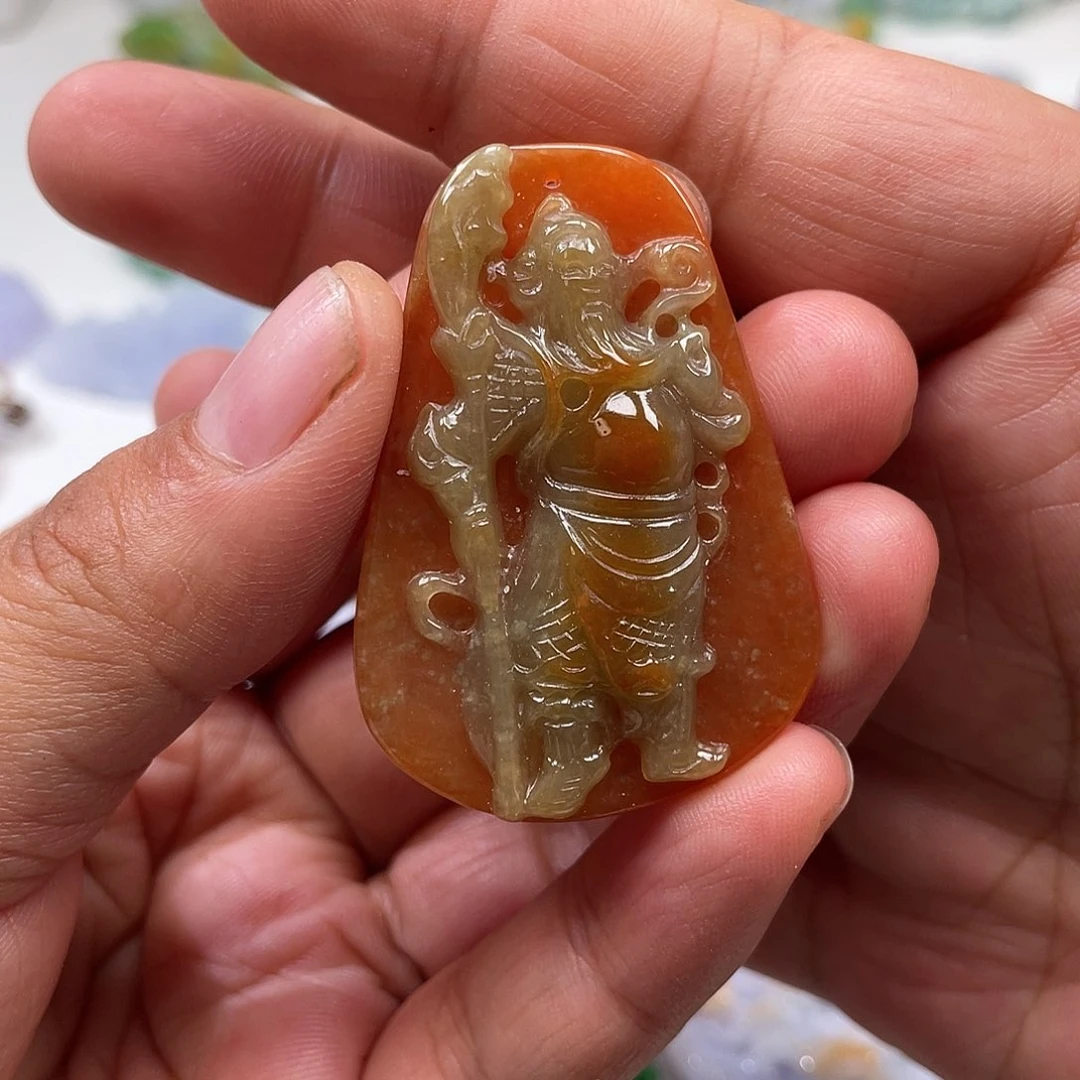 颈饰未镶嵌翡翠大*吹翡玉缘翡翠