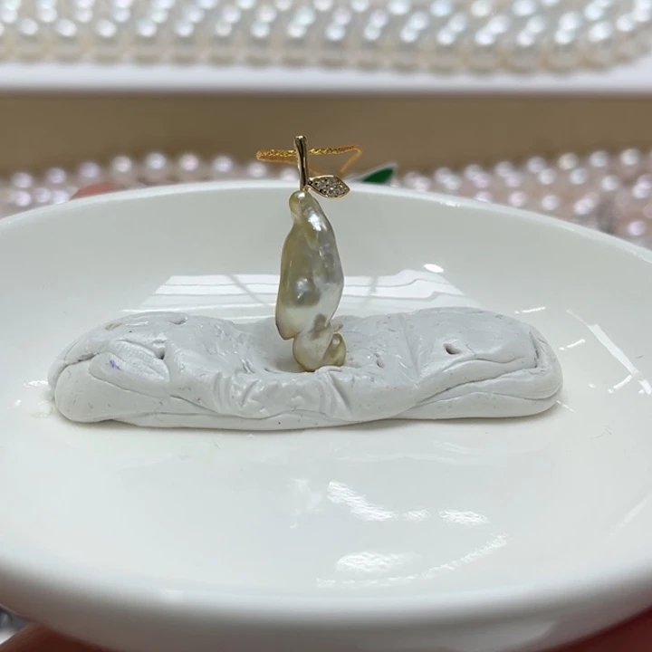 银S925镶嵌吊坠(不含链)海水珍珠Keshi 15号